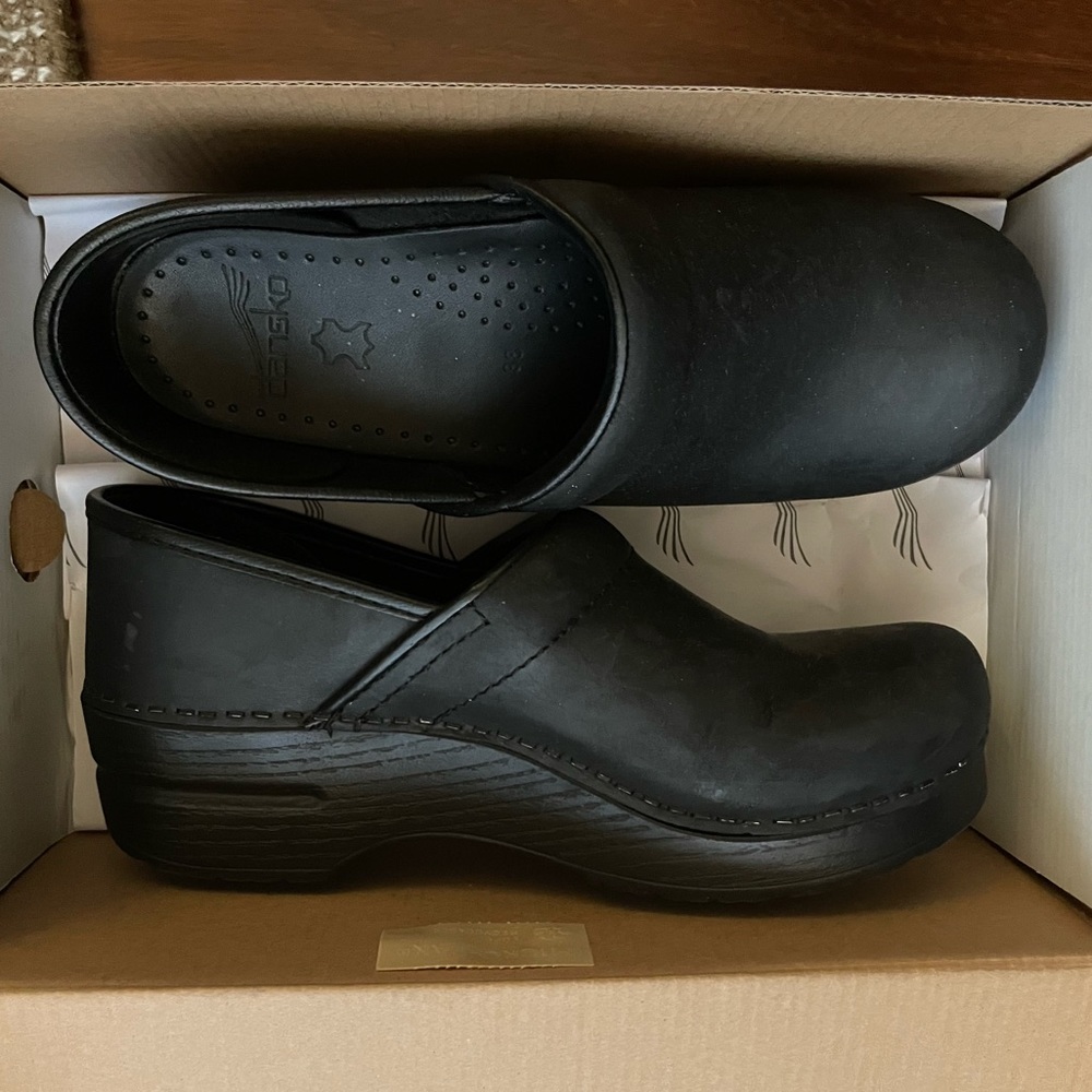 Dansko work clogs size 38